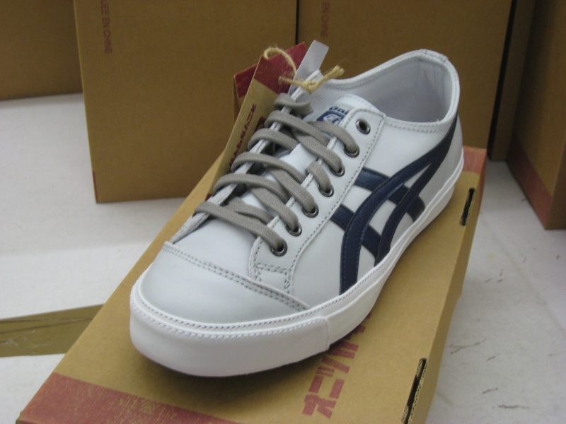 asics gel nimbus  16 womens white